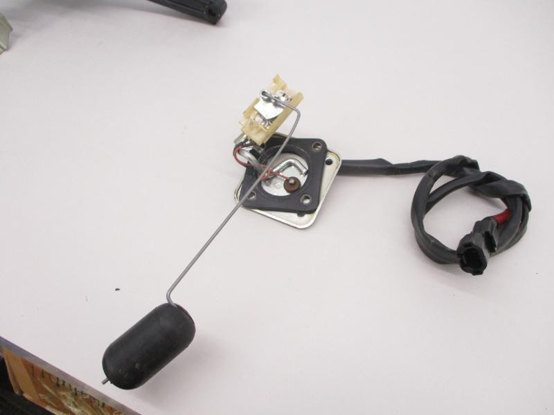 12 Kawasaki Ninja ZX-14R ZX14 Fuel Sending Unit 52005-0093 2012